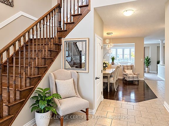 3rd image of 115 Davinci Blvd