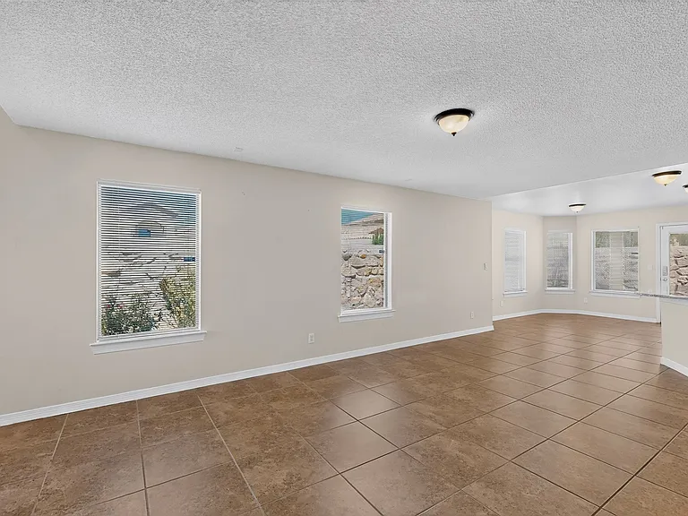 11583 Saint Martin Way — Photo 9