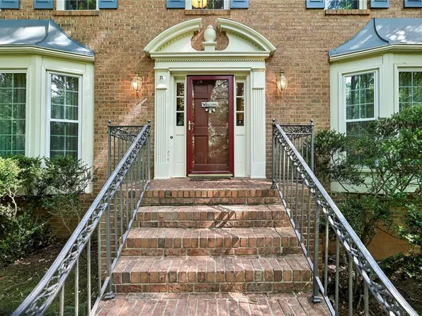 6051 Millstone Run, Stone Mountain, GA 30087