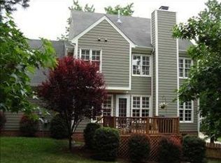 9129 Deershire Ct, Raleigh, NC 27615