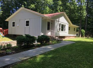 10 Southview Ln, Hopewell Junction, NY 12533