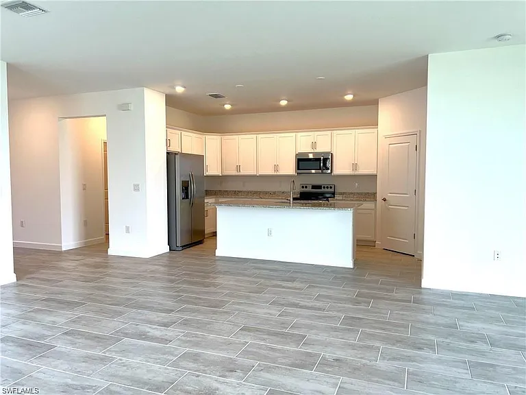 10525 Timber Creek Dr — Photo 6