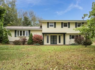 86 Lusscroft Rd, Wantage, NJ 07461