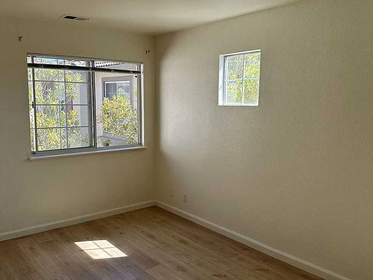 15491 Tern Ct — Photo 9