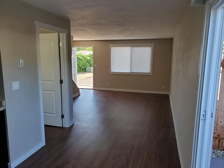 509 Mary Neal Ln — Photo 4
