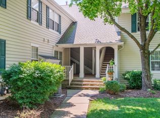 18 W Ashington Club Rd, Far Hills, NJ 07931