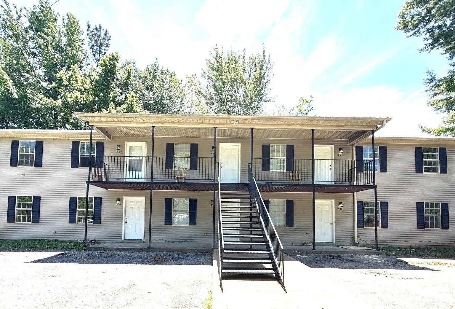 938 Norris St Brownsville - Unit 1 — Photo 1