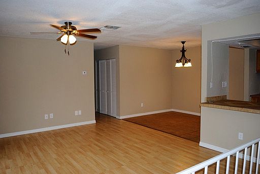 2nd image of 4406 Shadow Crest Pl
