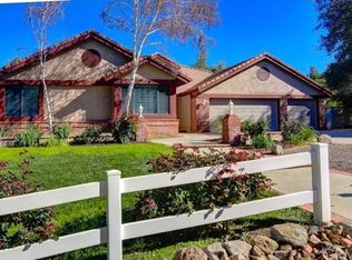 30670 Rockridge Rd, Lake Elsinore, CA 92530