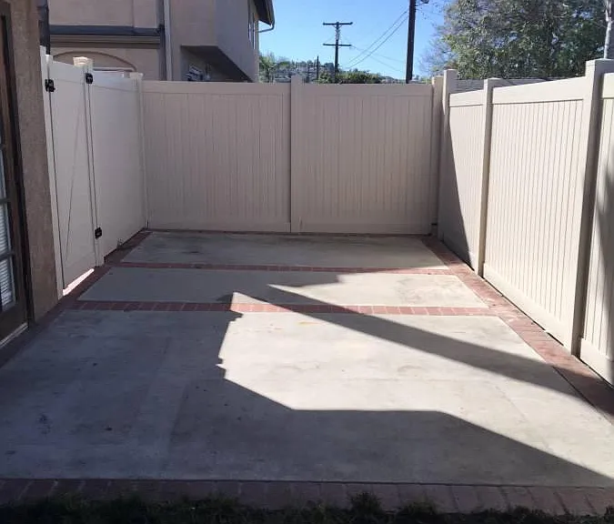 655 E Washington Ave — Photo 8
