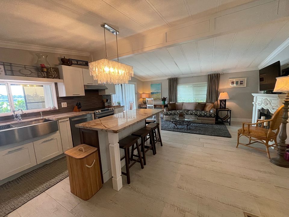 1st image of 6927 41st Ave N #862