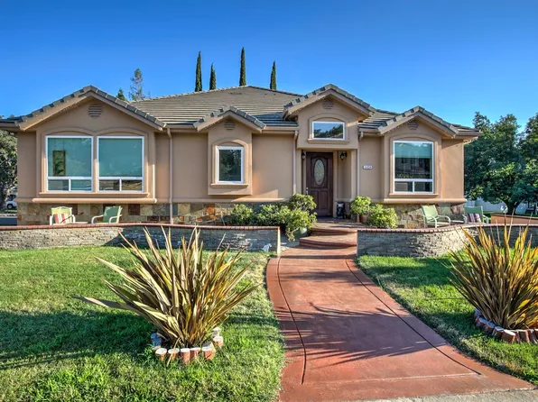 14954 Lago Dr, Rancho Murieta, CA 95683