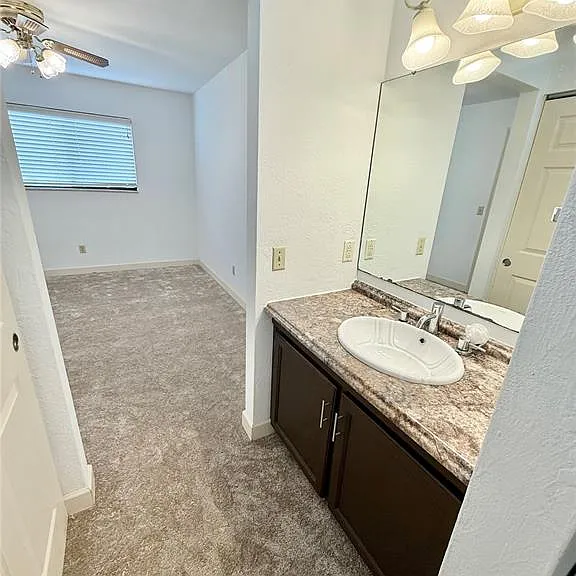 122 Ashley Dr — Photo 13