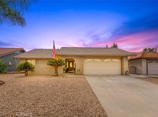 1865 Flame Tree Way, Hemet, CA 92545