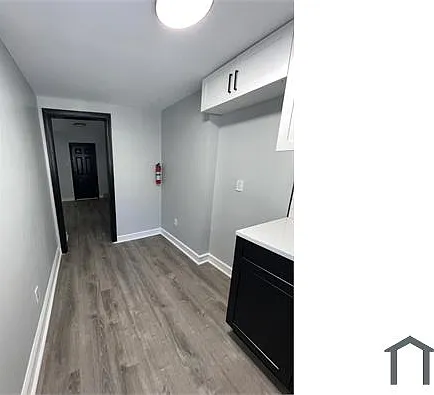 2621 Price St — Photo 14