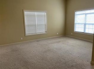 1405 Cobblestone Way, Champaign, IL 61822