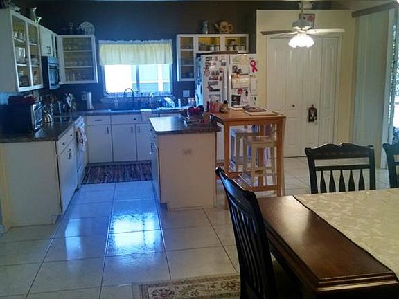 5th image of 4020 Newland St