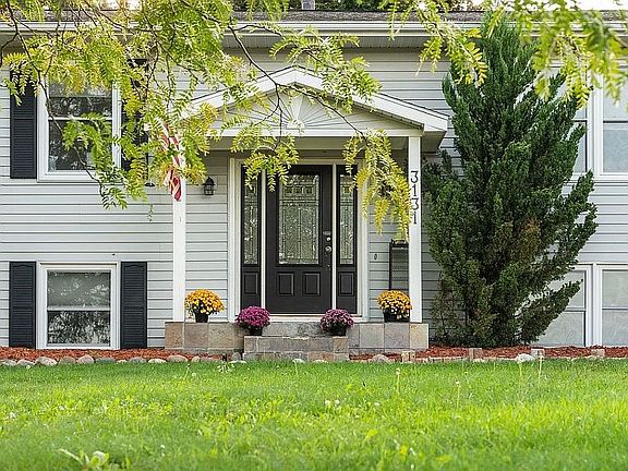 2nd image of 3131 Paysage Pl