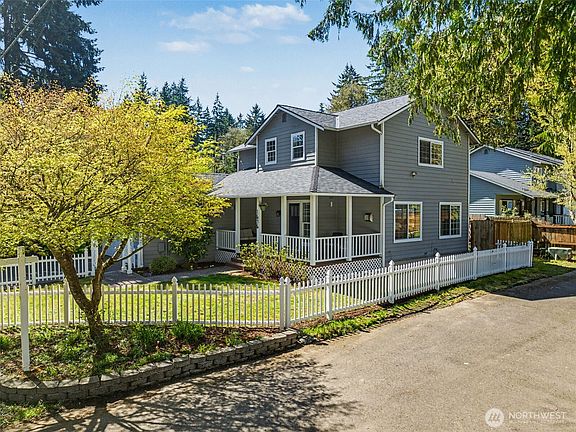 2nd image of 1535 Carr Boulevard