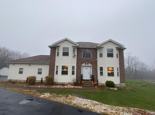 2140 Candlewood Ln, Blakeslee, PA 18610