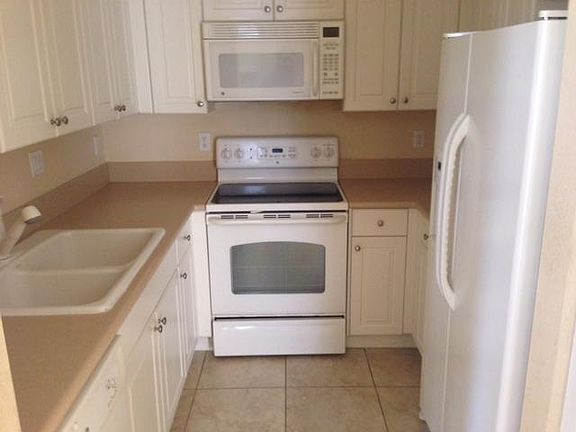 2nd image of 2938 Hope Valley St APT 106