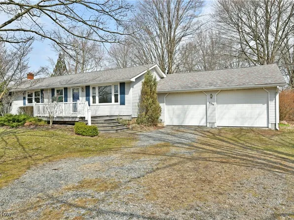 6555 Bradley Brownlee Rd NE, Burghill, OH 44404