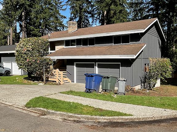 3rd image of 2036 152nd Ave SE