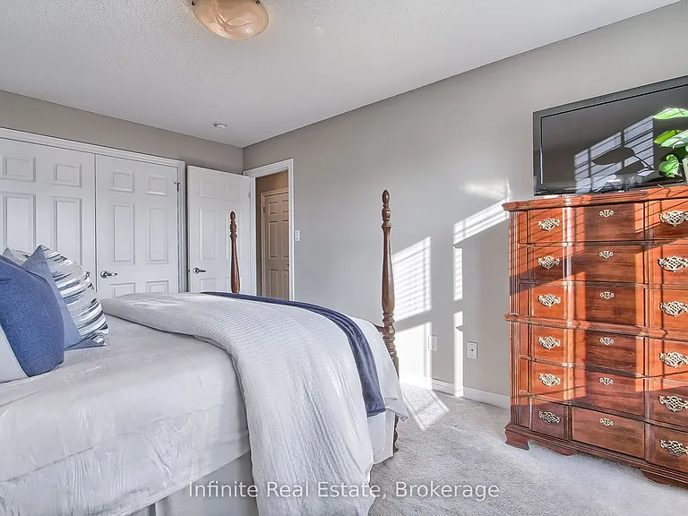 380 Lake St #11 — Photo 33