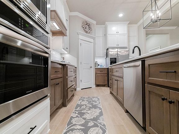 Homes by Taber Shiloh Bonus Room 2 Floor Plan-The Grove Model Home - 18821 Autumn Grove