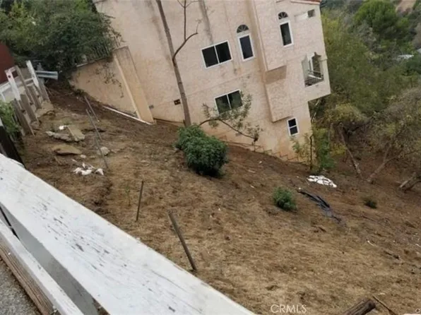 8289 Grand View Dr #87, Los Angeles, CA 90046