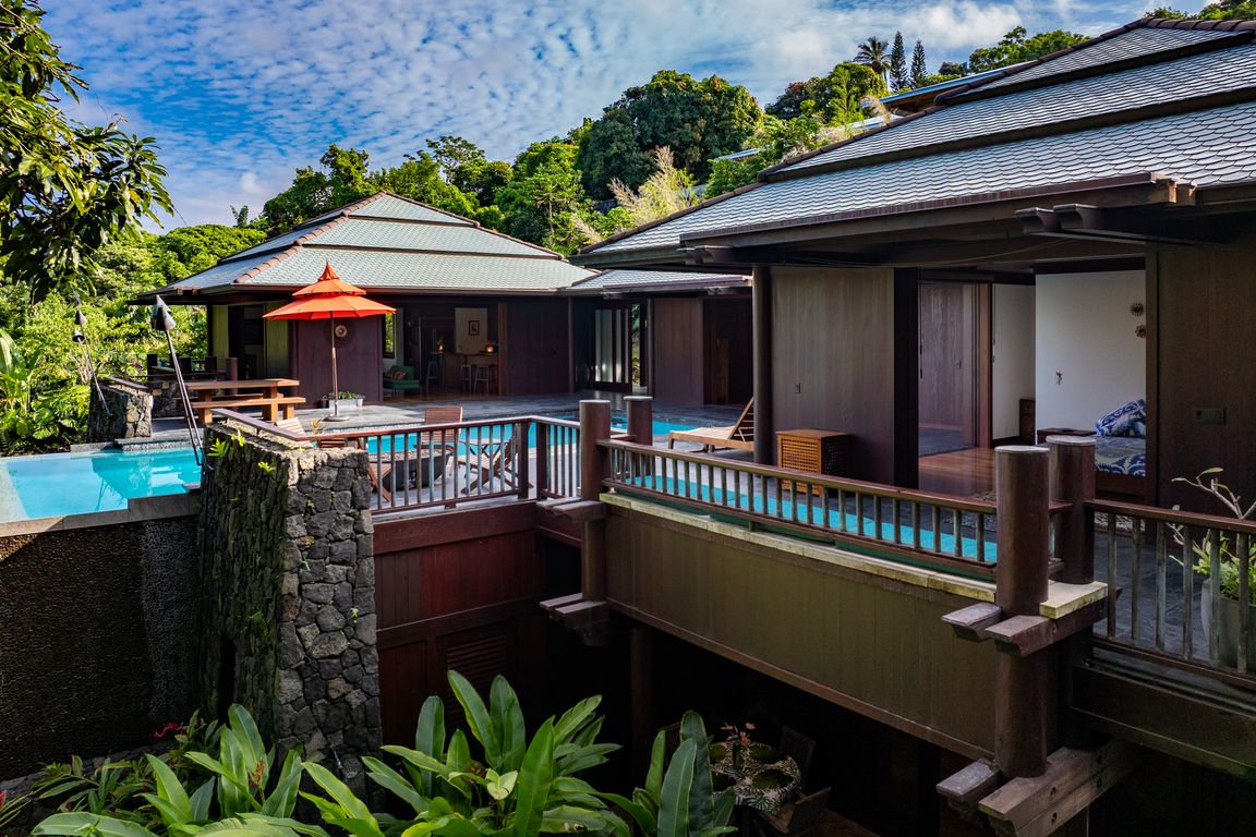 next background image