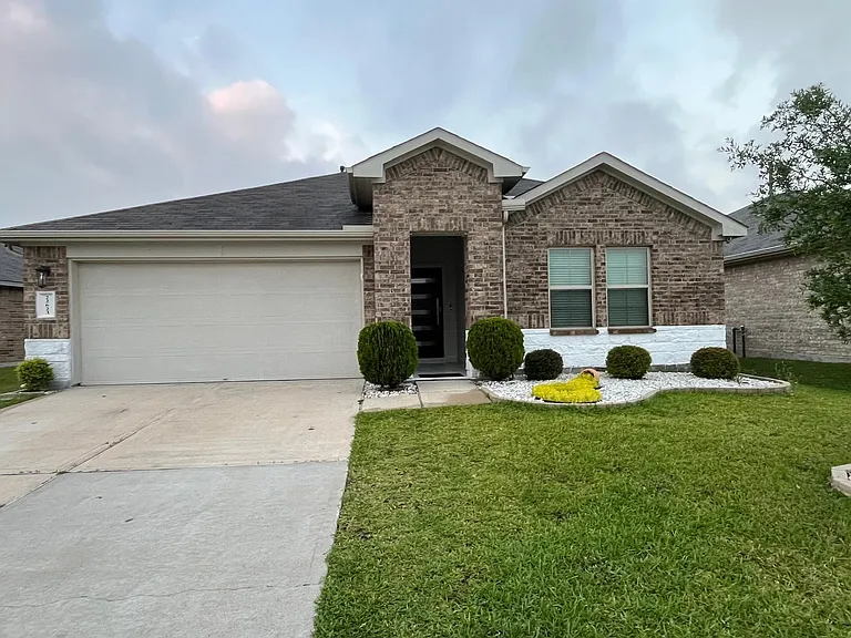 22623 Theodoli Dr — Photo 1