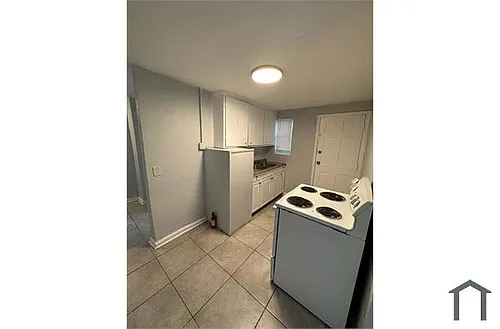 2116 Brooklyn Rd Photo 1