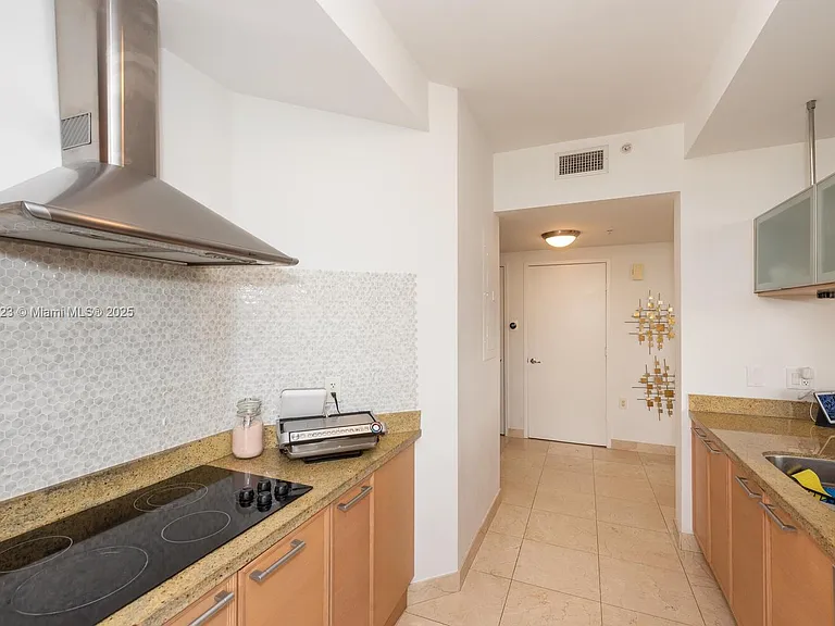 16275 Collins Ave #804 — Photo 15