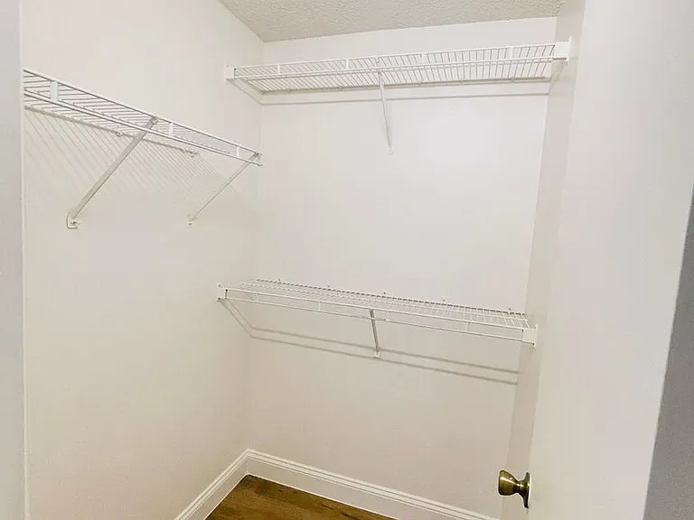 13403 Greenpointe Dr — Photo 15