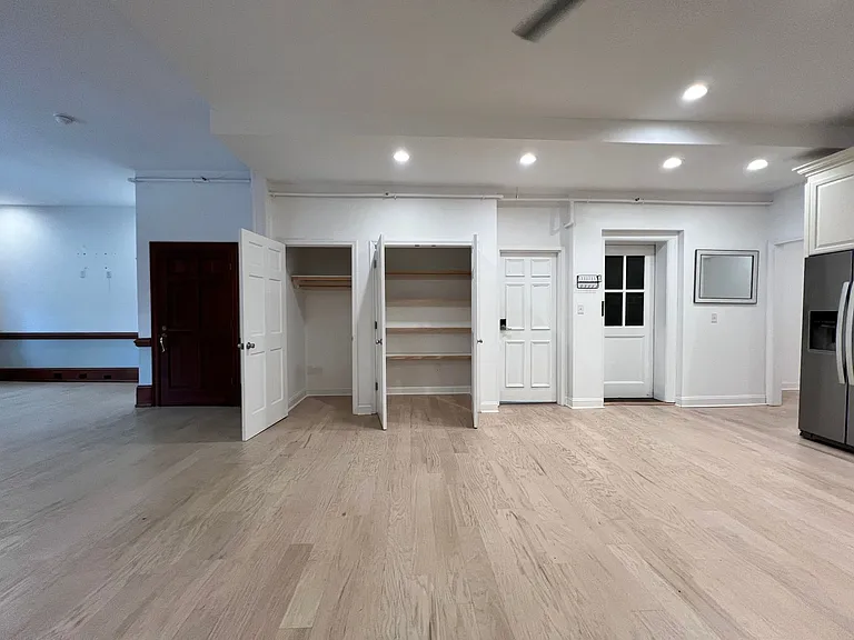 22 Campbell Ave SE — Photo 6