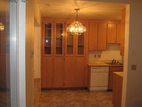 Built in hutch