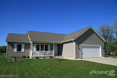 Built in 2007 on spacious lot.