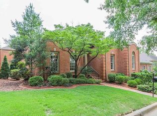38 Saint Charles Sq, Huntsville, AL 35801