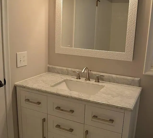 2111 Rochester Rd — Photo 13