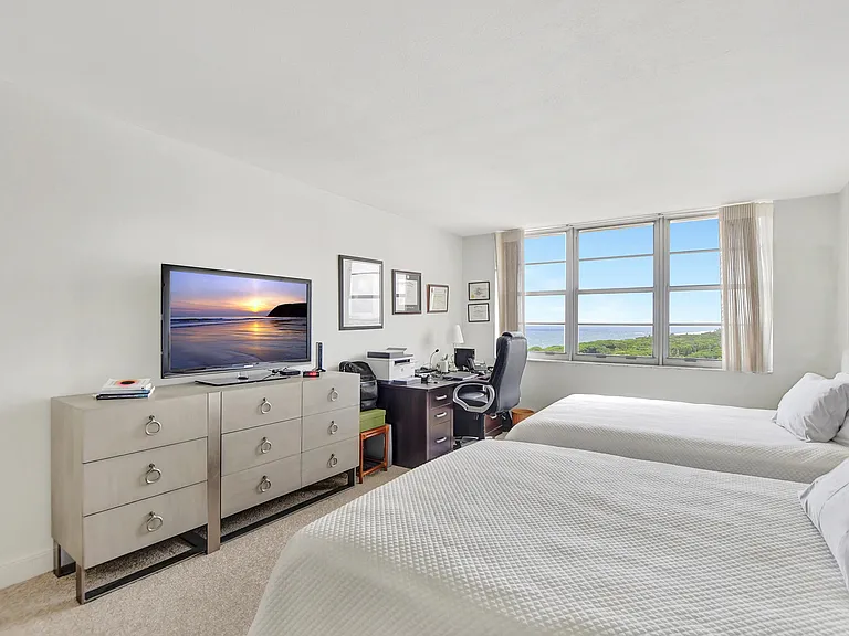 2121 N Ocean Blvd #1405E — Photo 19