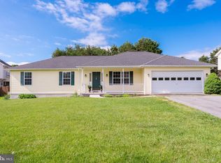 308 Senseny Glen Dr, Winchester, VA 22602