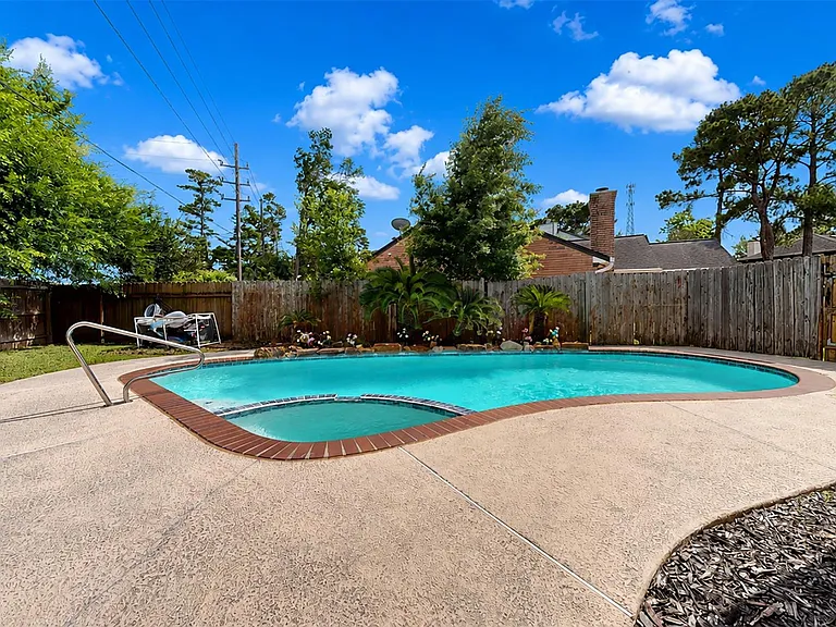 12306 Bent Pine Dr — Photo 28