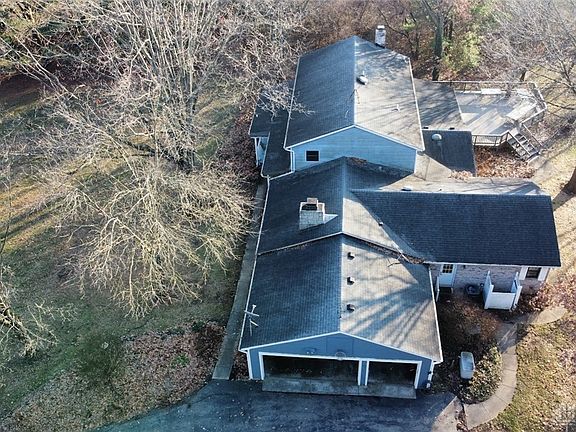 2nd image of 47 S Liberty Keuter Rd