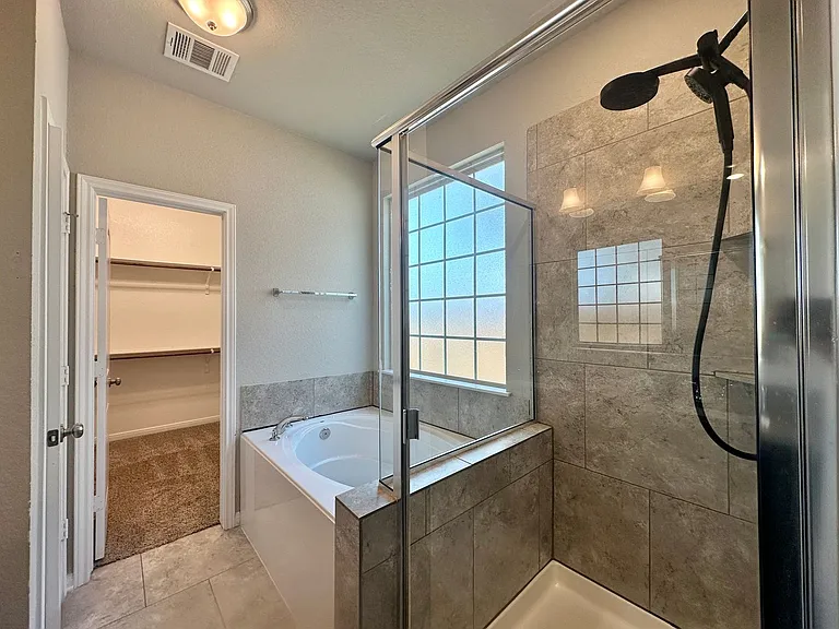 3424 Addison St — Photo 25
