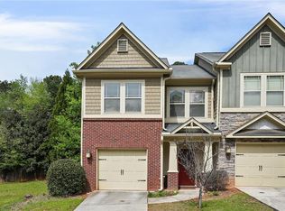 1085 N Village Dr, Decatur, GA 30032