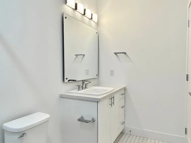 3500 S Corona St #504 — Photo 26