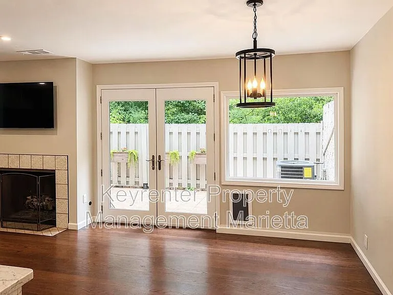 510 E Ponce De Leon Ave #N — Photo 23