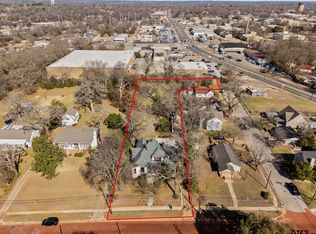 911 W Houston St, Tyler, TX 75702