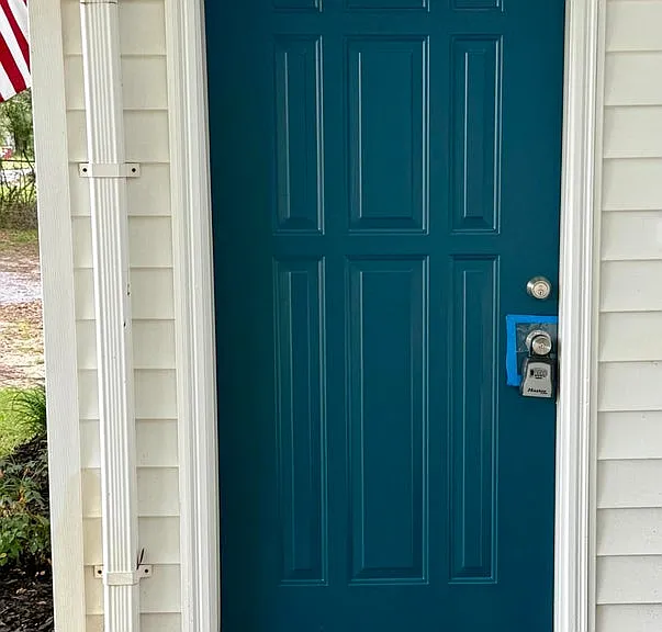 292 Holland St — Photo 3